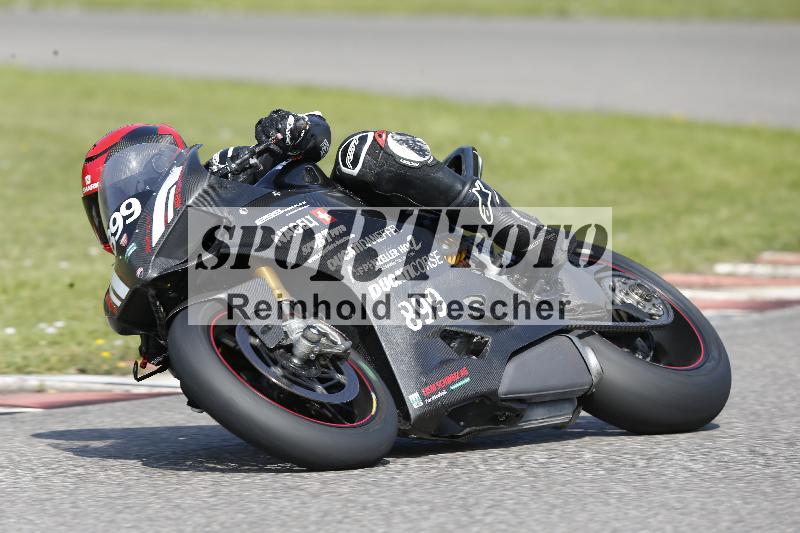 /45 10.08.2025 Plüss Moto Sport ADR/Freies Fahren/899